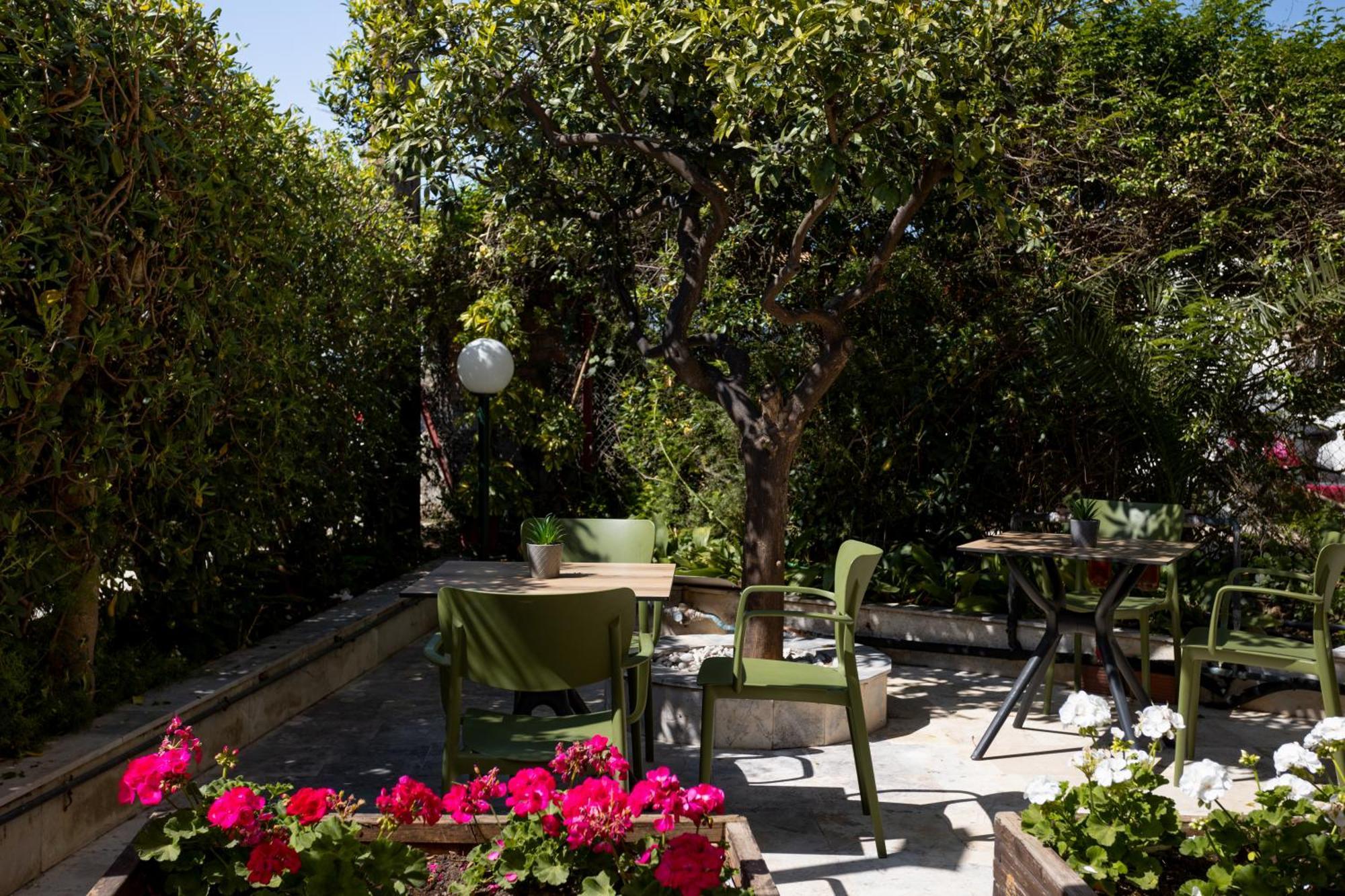 Bretagne Hotel