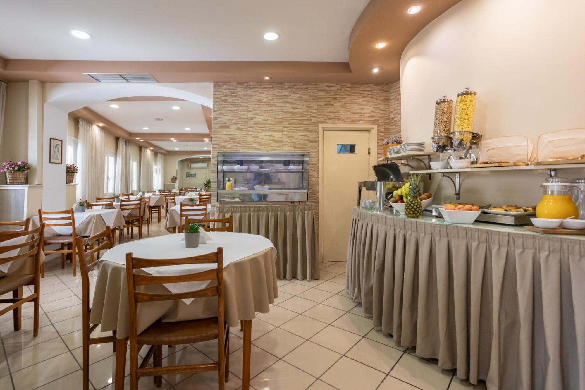 Hotel Bretagne 2*